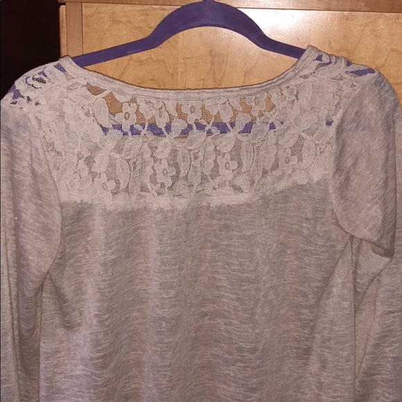 Top - Picture 2 of 2